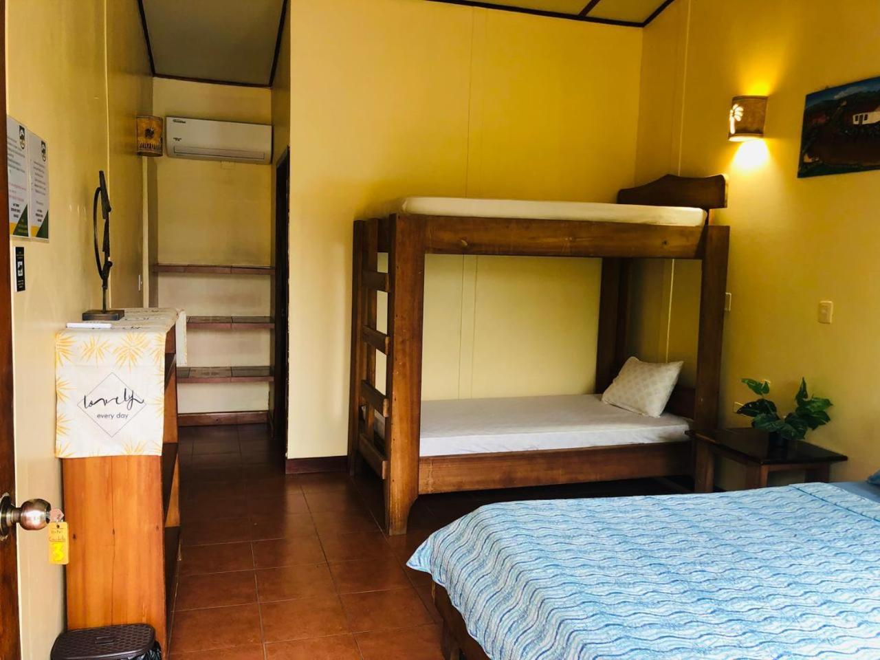 Hotel Cocodrilo Sierpe Kültér fotó